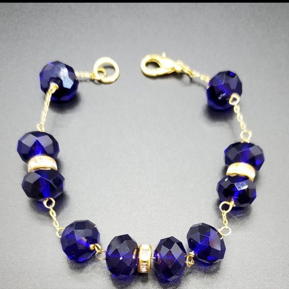 Beautiful glass bracelet. - Picture 4 of 8